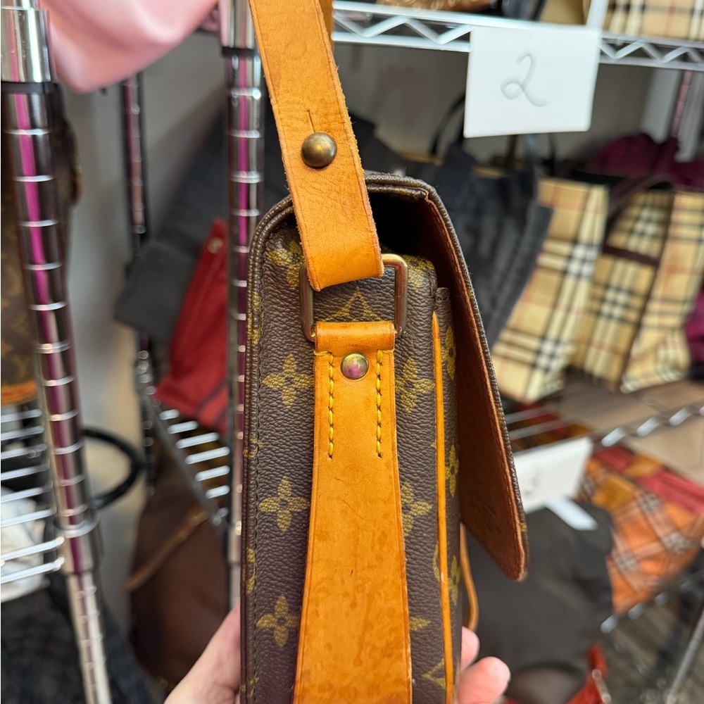 LV Cartouchiere MM Vintage Satchel. - Picture 6 of 8
